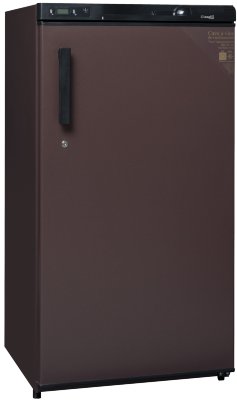 Монотемпературный шкаф, Climadiff модель CLA210A+ Монотемпературный винный шкаф Climadiff CLA210A+ на 196 бутылок (типа Бордо) предназначен для длительного хранения вин. В шкафу поддерживается стабильная температура 12+/-2&amp;deg;С. Благодаря тому, что шкаф оснащен системой "Зима", его можно устанавливать в помещениях, где температура сохраняется невысокой, но не опускается ниже 0&amp;deg;С. Традиционное дизайнерское решение в насыщенном коричневом цвете дает возможность органично вписать шкаф в любой интерьер.