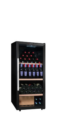 Мультитемпературный/монотемпературный шкаф, Climadiff модель CPW160B1 Монотемпературный/мультитемпературный винный шкаф Climadiff CPW160B1 на 160 бутылок (типа Бордо) предназначен для подготовки вин к сервировке. Стеклянная дверца с АУФ-тонировкой, безопасные полки и система "Зима", благодаря которой шкаф может быть установлен в прохладном помещении, где температура не опускается ниже 0°C, обеспечивают винам оптимальные условия.