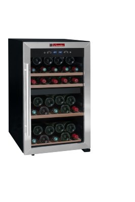 Двухзонный шкаф, LaSommeliere модель LS50.2Z Двухзонный винный шкаф LaSommeliere LS50.2Z предназначен для размещения 50 бутылок (типа Бордо). В двух независимых температурных отсеках можно хранить различные сорта вин. Шкаф оснащён 3-мя фиксированными полками из бука.