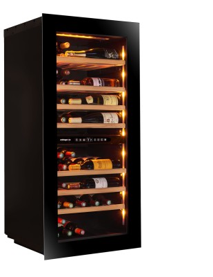 Двухзонный шкаф, Avintage модель AVI122PLATINUM Двухзонный винный шкаф Avintage AVI122PLATINUM вмещает 68 бутылок (типа Бордо), вместительность шкафа регулируется съемными полками. За счет того, что в шкафу имеется две зоны, напитки хранятся в наиболее подходящих условиях. Лаконичный дизайн дает возможность размещать шкаф дома, в ресторане или офисе.
Модель оснащена перенавешиваемой дверцей.