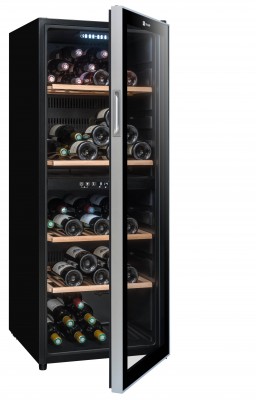 Двухзонный шкаф, Climadiff модель CD90B1 Двухзонный шкаф для вина Climadiff CD90B1 вмещает 91 бутылку типа Бордо. Простой и в то же время строгий дизайн подойдёт как для кухни, так и для вашего личного кабинета или другого помещения, а надёжные системы хранения обеспечат лучшую сохранность ваших напитков.