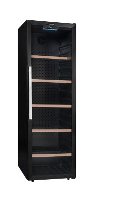 Мультитемпературный/монотемпературный шкаф, Climadiff модель PCLV250 Монотемпературный/мультитемпературный винный шкаф Climadiff PCLV250 на 248 бутылок (типа Бордо) предназначен для подготовки вин к сервировке. Стеклянная дверца с АУФ-тонировкой, безопасные полки и система "Зима", благодаря которой шкаф может быть установлен в прохладном помещении, где температура не опускается ниже 0°C, обеспечивают винам оптимальные условия.